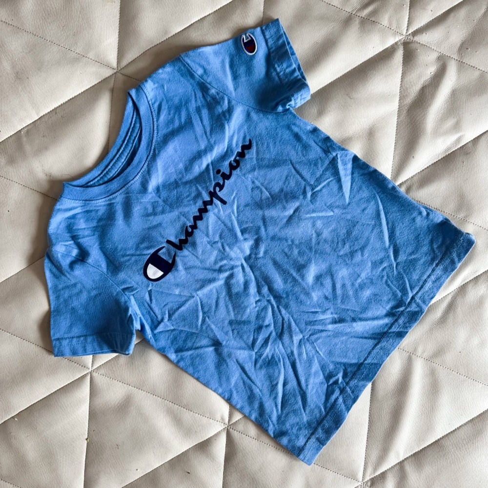 Champion • Tee